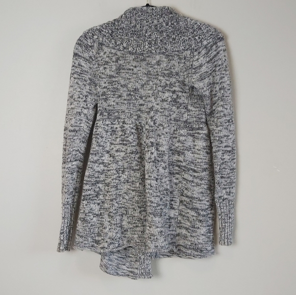 Talula Aritzia Wrap Cardigan Lambswool Cashmere Blend Gray S - Picture 5 of 13